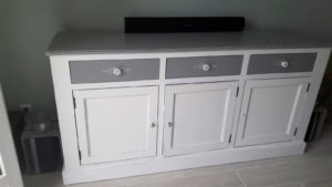 10. Buffet en pin