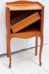20. chevet merisier avant (1)