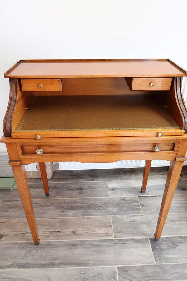 Bureau merisier